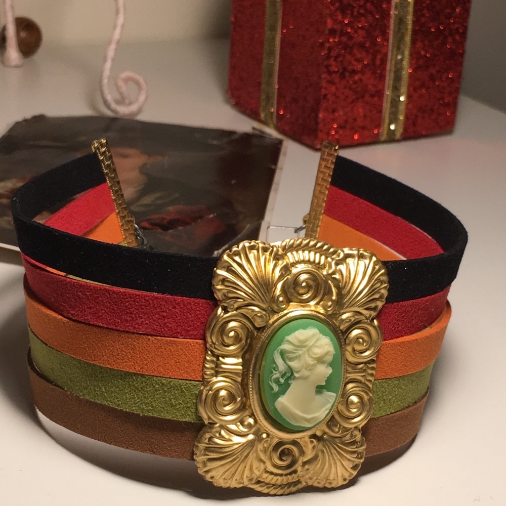 Handmade Vintage inspired choker